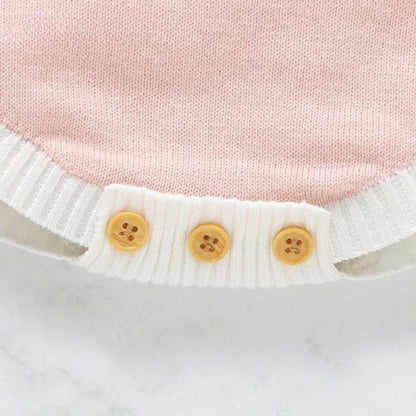 Baby Strick-Strampler aus Baumwolle mit Häschen