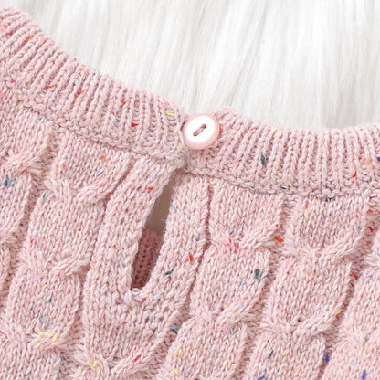 Niedlicher und bequemer Babypullover