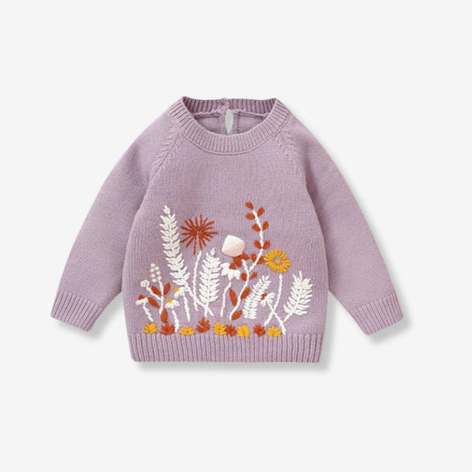 Baby-Strickpullover mit Stickerei