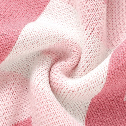 Knitted baby blanket