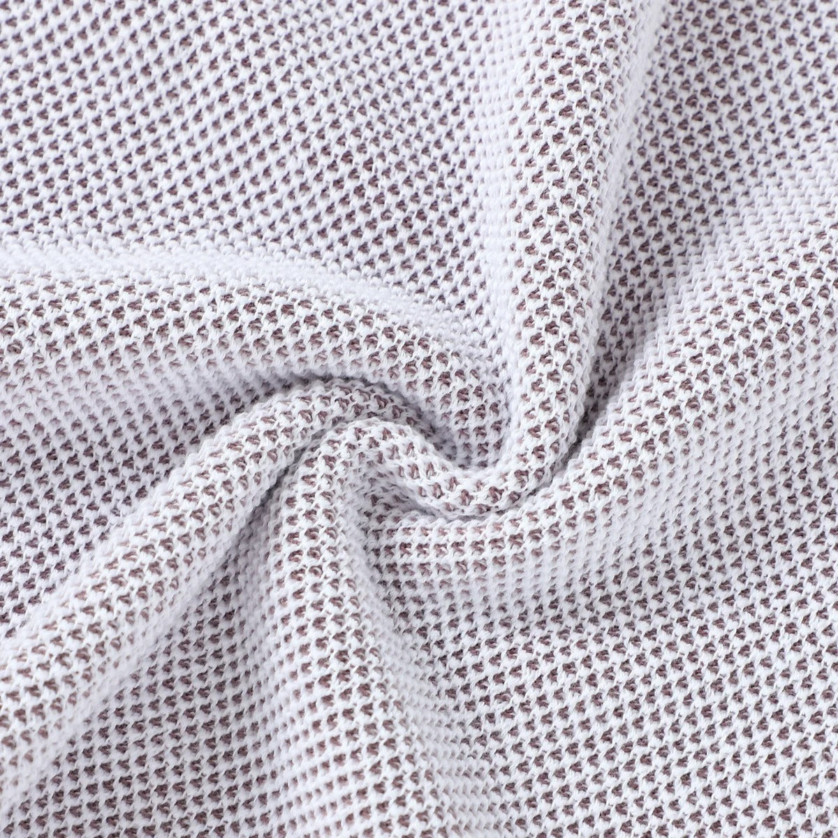 Weiche Strickdecke mit Hasenmotiv